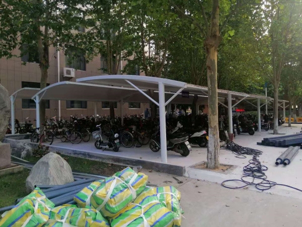 臨朐膜結(jié)構(gòu)車(chē)棚廠(chǎng)家